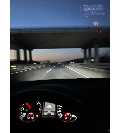 Volkswagen Passat B7 Prémium első szett 